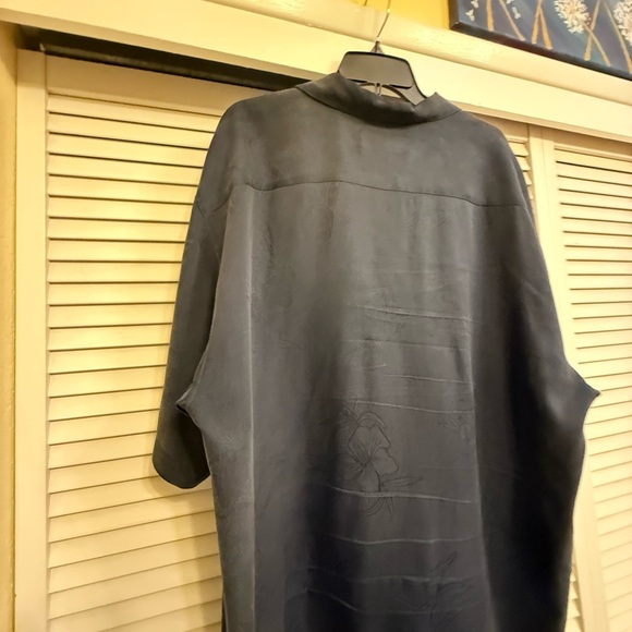 Greg Norman Men's Sz XL Dark Blue Button-Up Shirt - Picture 9 of 12